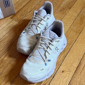 On Running women’s Cream and Blue Athletic Shoes